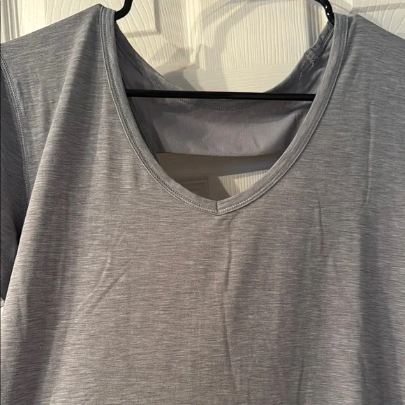 🌻3 for $18 Under Armour Recovery Sleepwear T-Shirt Size Small - Picture 4 of 10